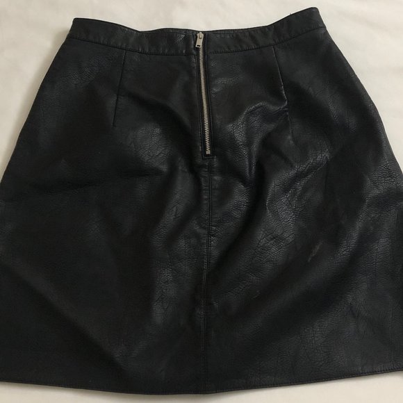 Zara A-Line Faux Leather Skirt- S - Picture 2 of 2
